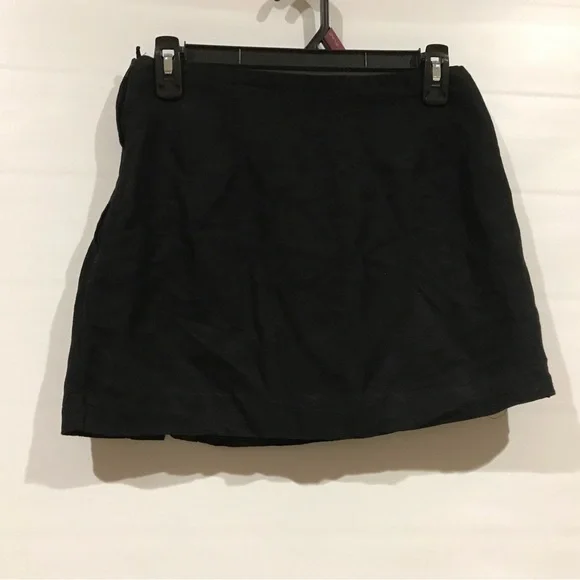 H&M Elegant Black Skirt - Picture 4 of 4